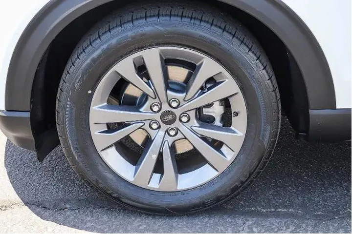 $29995 : Ford Explorer 2023 XLT 4dr S image 9