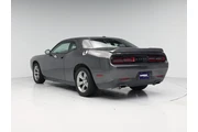 $23998 : Dodge Challenger 2019 SXT 2d thumbnail
