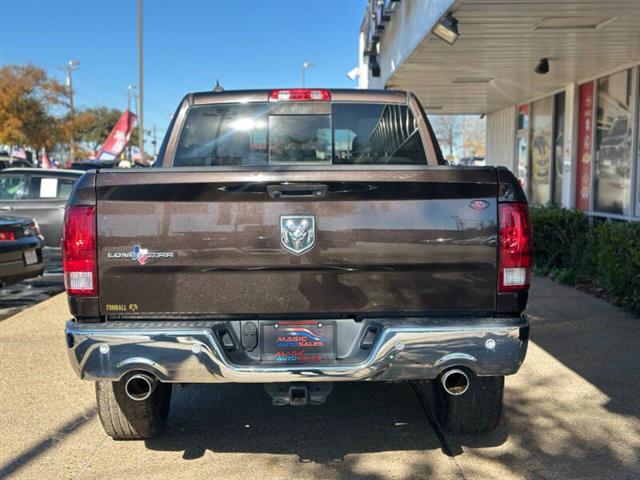 $18900 : 2016 RAM 1500 Big Horn image 8