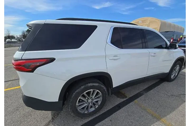 $26793 : Chevrolet Traverse 2023 4x4 image 2