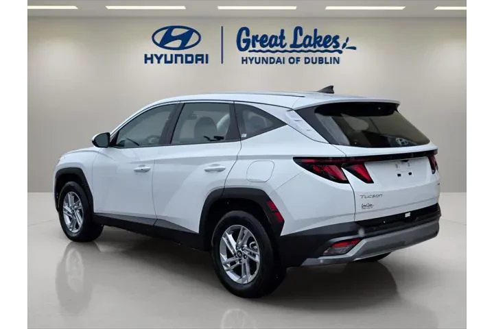 $25566 : Hyundai TUCSON 2025 AWD SE 4 image 3