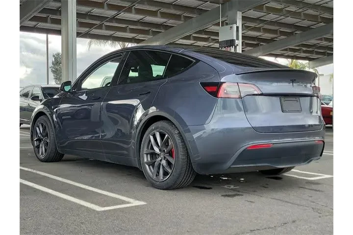 $29318 : Tesla Model Y 2022 AWD Perfo image 4