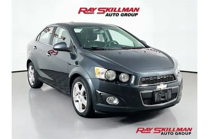 $9975 : Chevrolet Sonic 2015 LTZ Aut image 1