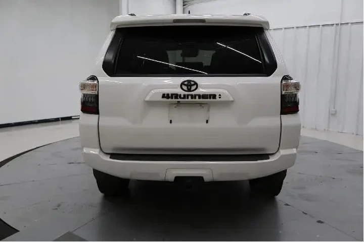 $32995 : Toyota 4Runner 2021 4x4 SR5 image 5