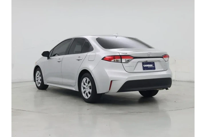 $22998 : Toyota Corolla 2024 LE 4dr S image 2