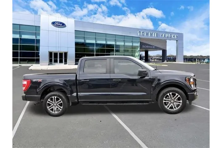 $33649 : Ford F-150 2023 4x2 XL 4dr S image 5