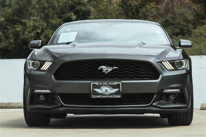 2016 Mustang EcoBoost Premium image 5