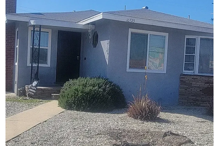 $1550 : For Rent: 2beds and 2.5 baths image 1