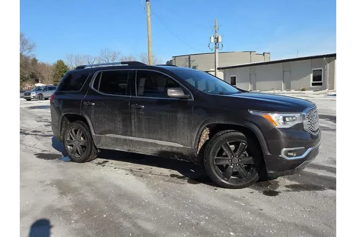 $14917 : GMC Acadia 2017 4x4 Denali 4 image 6
