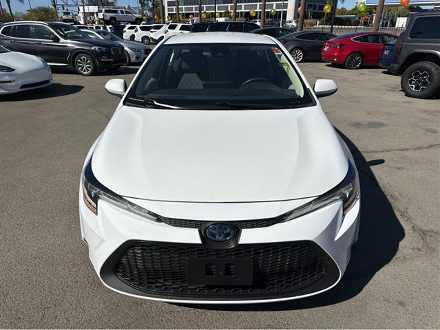 $22477 : 2022 Corolla Hybrid LE image 3