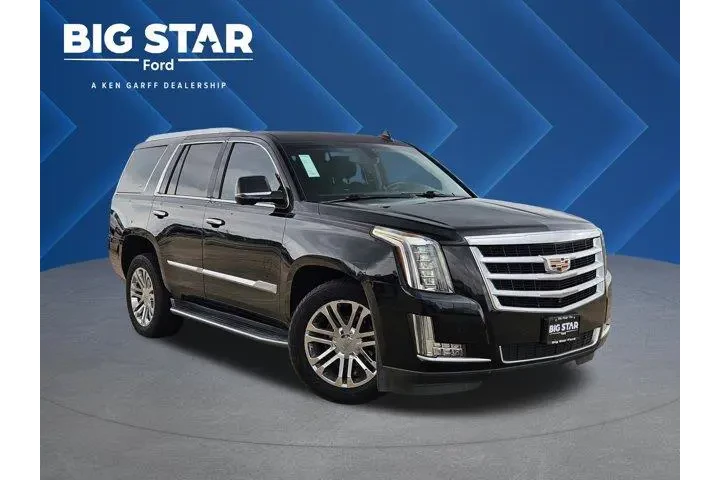 $22032 : Cadillac Escalade 2016 Stand image 1