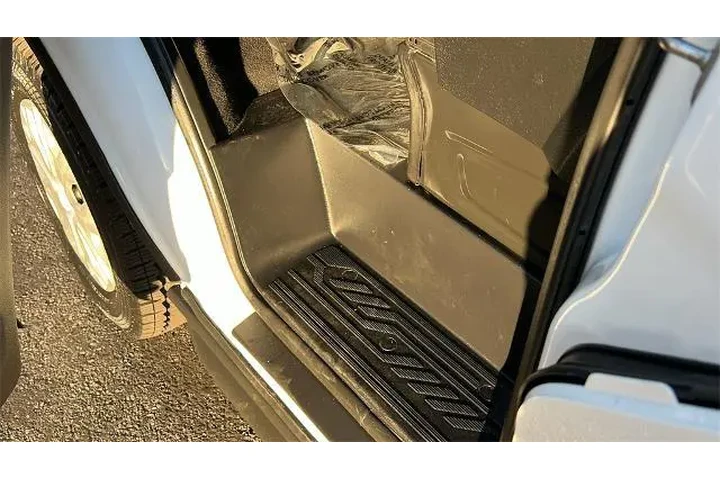 $39975 : Ford Transit 2024 350 XL 3dr image 10