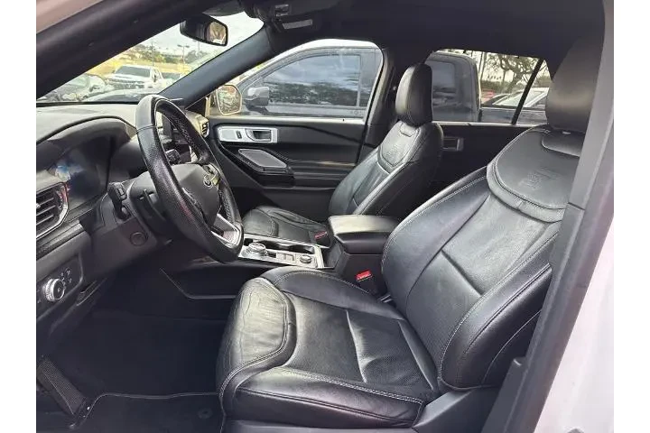 $35172 : Ford Explorer 2021 AWD ST 4d image 7