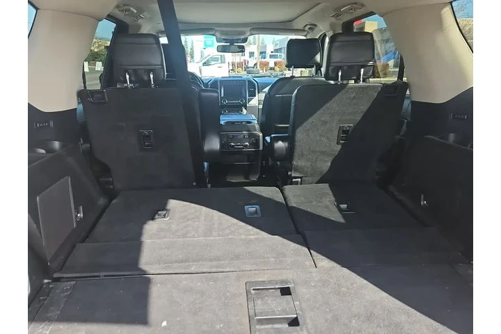 $35000 : Ford Expedition 2020 4x4 Pla image 10