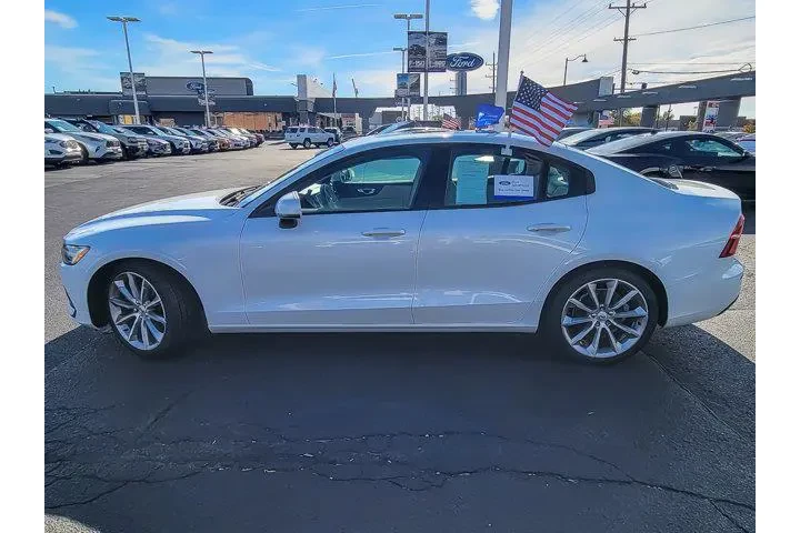 $22880 : Volvo S60 2021 T5 Momentum 4 image 9