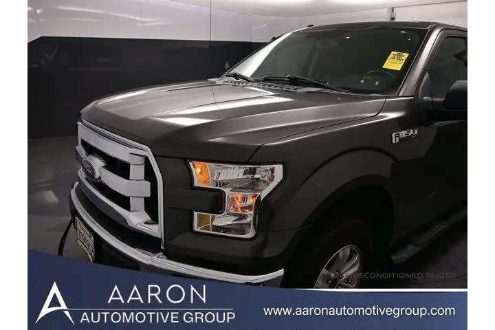 $24256 : Ford F-150 2017 4x2 XL 4dr S image 1