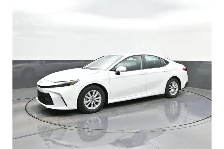 $25349 : Toyota Camry 2025 SE 4dr Sed image 1