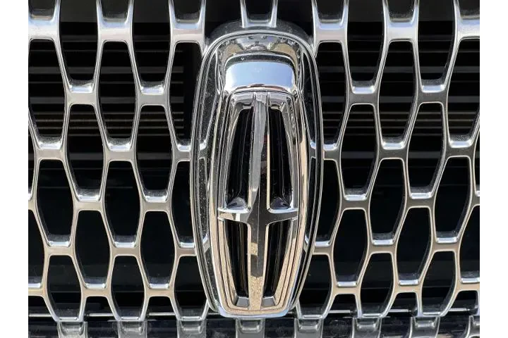 $29990 : Lincoln Corsair 2022 AWD Sta image 8