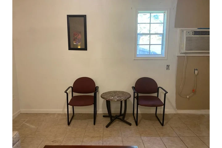 $650 : Tengo studio amueblado image 3