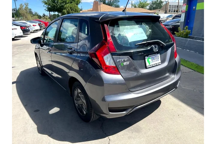 2019 Fit LX CVT image 7