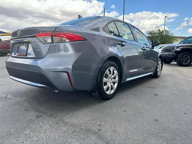 $22995 : Pre-Owned 2021 Corolla LE Sed image 6