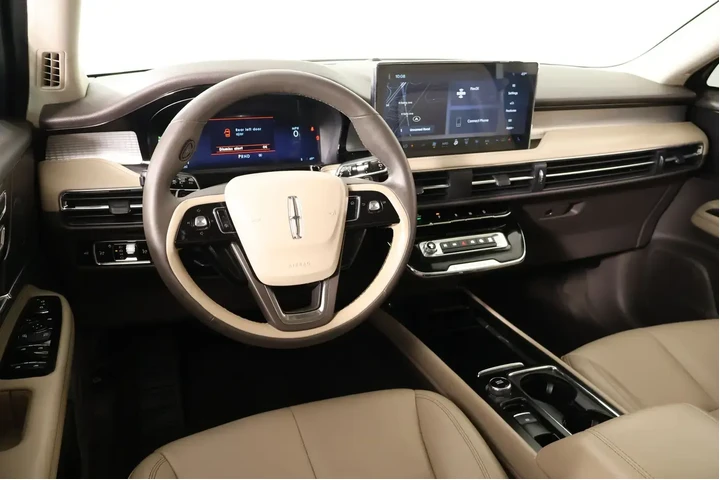 $33789 : Lincoln Corsair 2024 Premier image 2