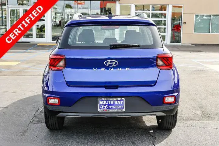 $13898 : Hyundai VENUE 2021 SEL 4dr C image 5