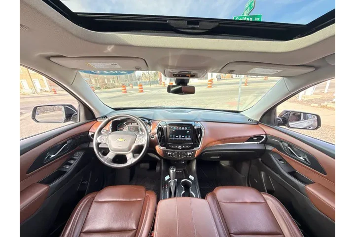 $14995 : 2018 Traverse High Country image 7