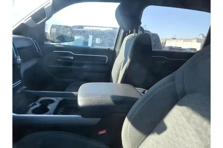 $38244 : Ram 1500 2025 4x4 Big Horn 4 image 6