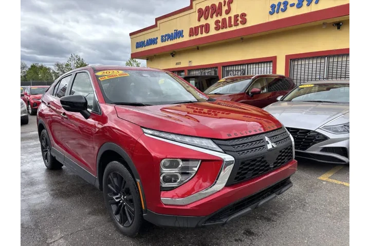 $21995 : 2023 Eclipse Cross LE image 1
