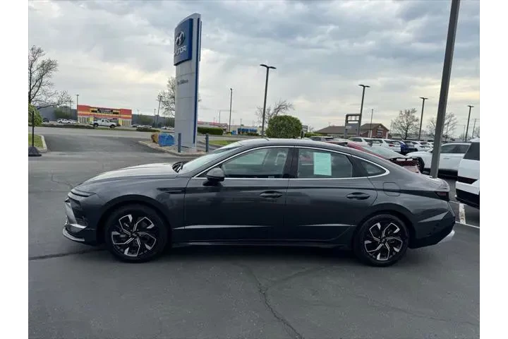 $24990 : Hyundai SONATA 2025 SEL 4dr image 4