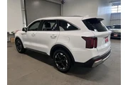$25651 : Kia Sorento 2024 S 4dr SUV thumbnail