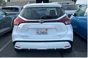 $18990 : Nissan Kicks 2024 SV 4dr Cro thumbnail