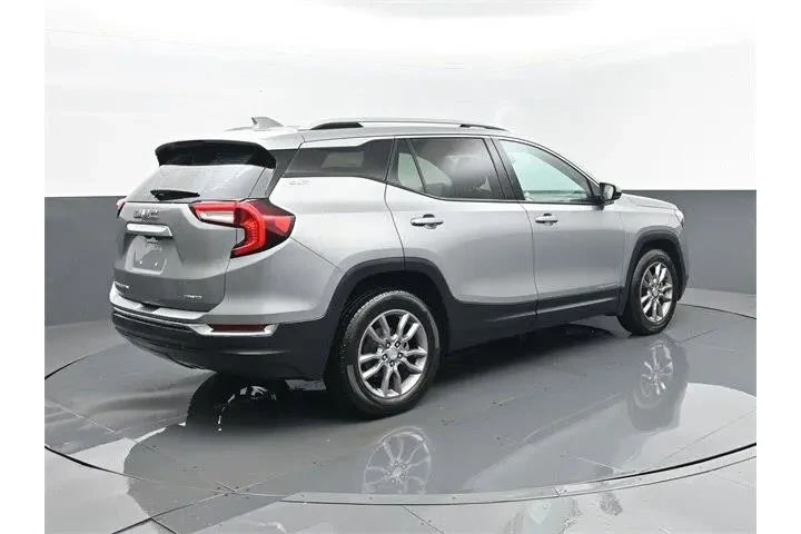 $20999 : GMC Terrain 2024 AWD SLT 4dr image 4
