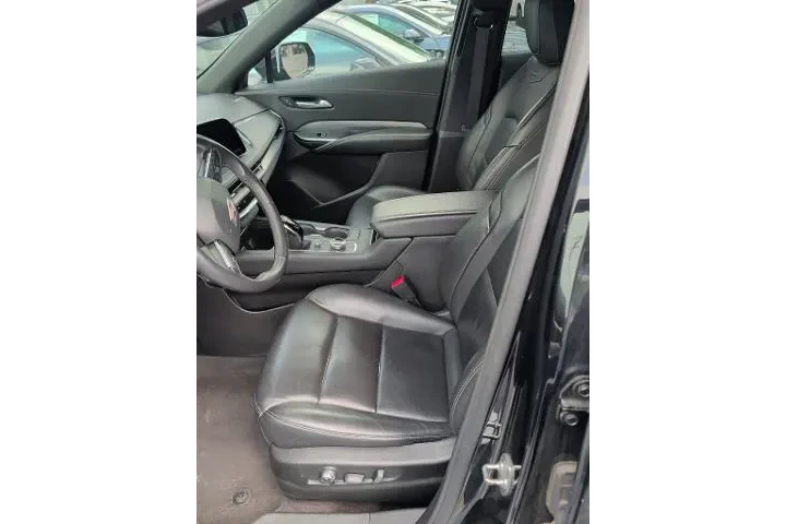 $26484 : Cadillac XT4 2024 Premium Lu image 8