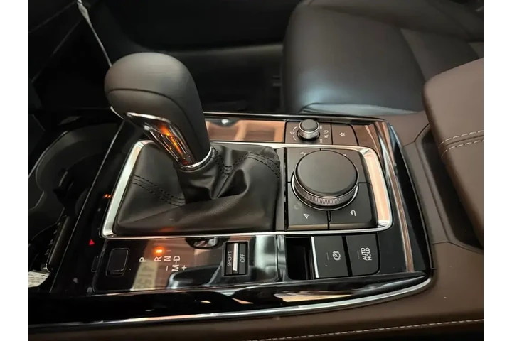 $30000 : Mazda CX-30 2025 AWD 2.5 S P image 9