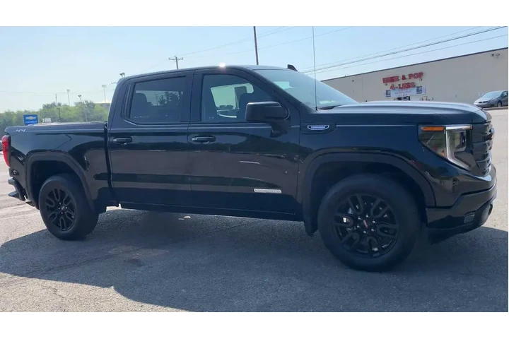 $49888 : GMC Sierra 1500 2025 4x4 Ele image 2