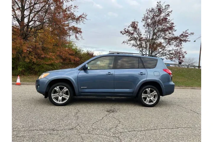 $7990 : 2012 RAV4 image 4