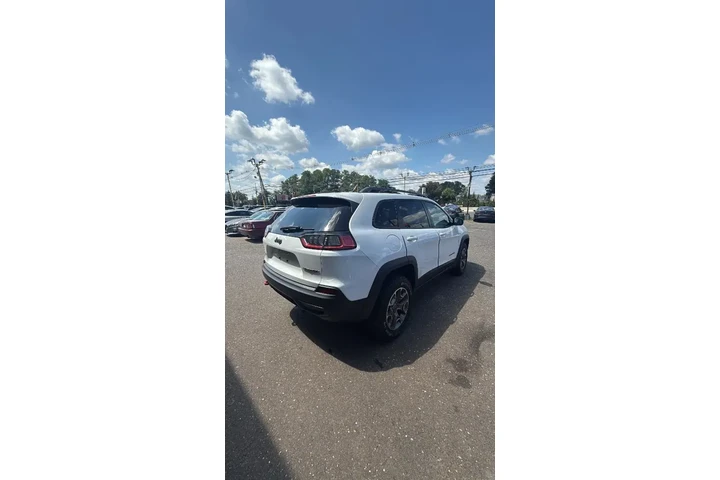 $14947 : Jeep Cherokee 2021 4x4 Trail image 5