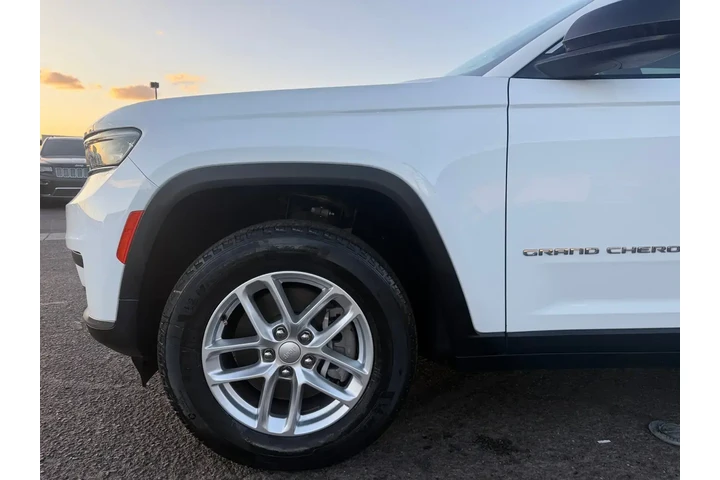 $26648 : Jeep Grand Cherokee L 2023 4 image 10