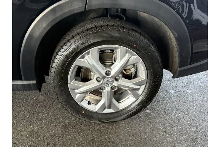 Honda HR-V 2024 AWD LX 4dr C image 10