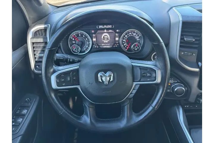 $27930 : Ram 1500 2019 4x4 Big Horn 4 image 10