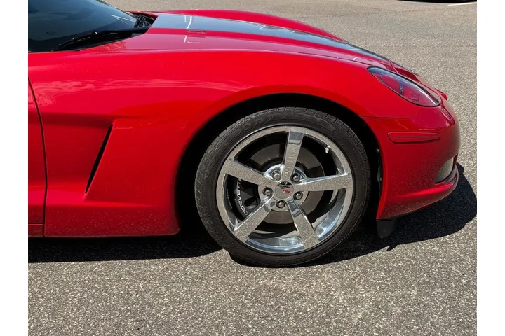 $39850 : Chevrolet Corvette 2009 2dr image 7
