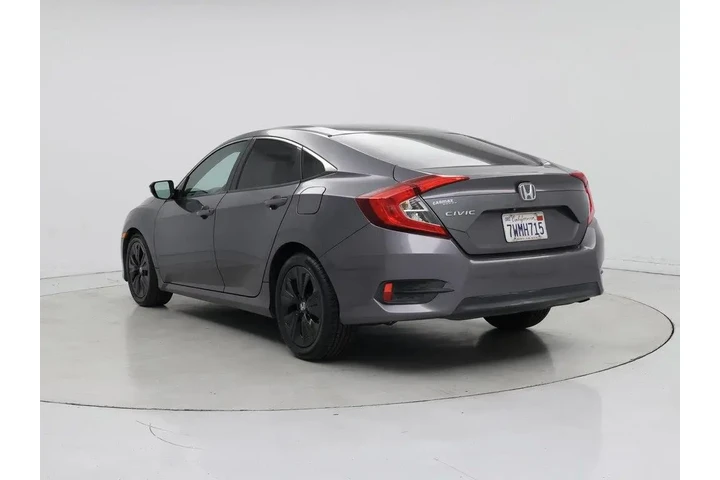 $16998 : Honda Civic 2017 LX 4dr Seda image 2