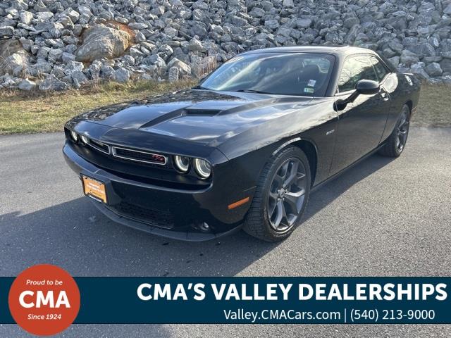 $28066 : PRE-OWNED 2017 DODGE CHALLENG image 1