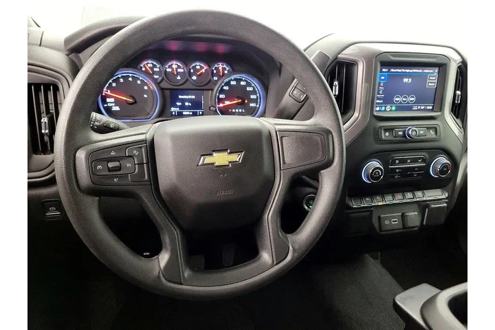 $32998 : Chevrolet Silverado 1500 202 image 10