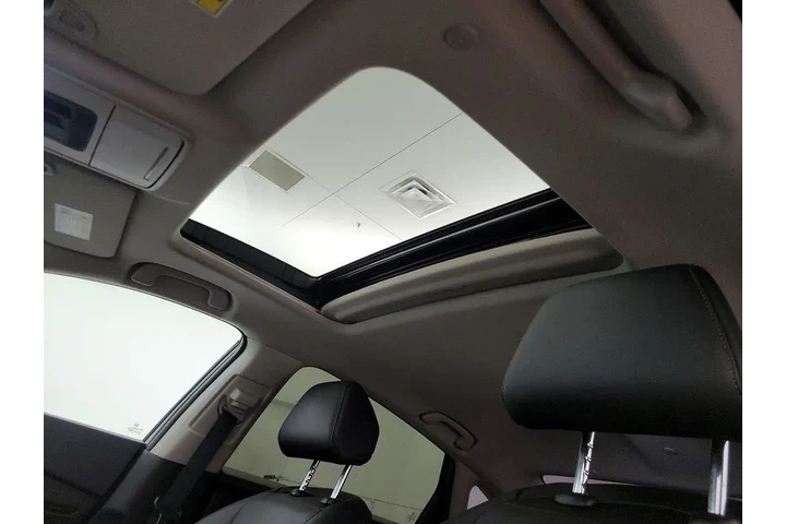 $30998 : Honda Accord Hybrid 2024 EX- image 10