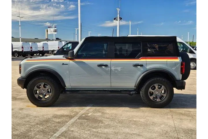 $30400 : Ford Bronco 2021 4x4 Base 4d image 6
