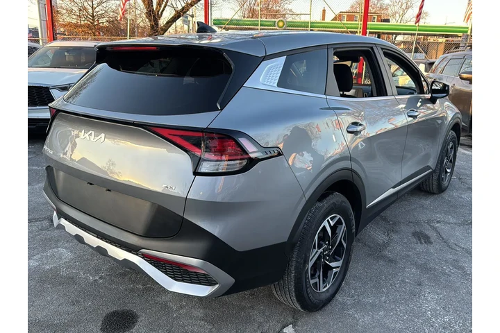 $20990 : Kia Sportage 2023 AWD LX 4dr image 6