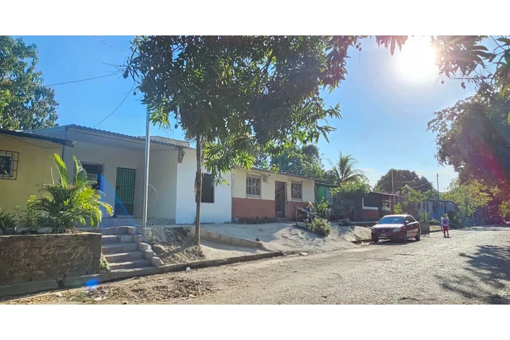 $62000 : DISTRITO ITALIA, C.PPAL image 1